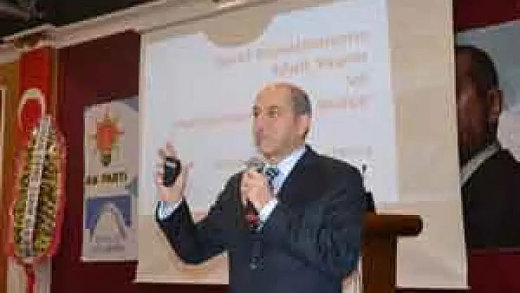 'Siyaset Akademisine'  en fazla katılım Çarşamba'dan…