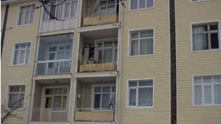 BAŞI DÖNDÜ 4. KATTAN AŞAĞI DÜŞTÜ