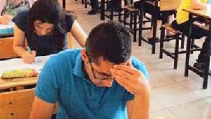 Açıköğretim'de Okuyanlara Kötü Haber!