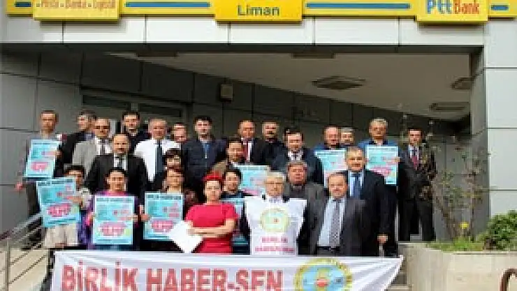 PTT ÇALIŞANLARININ 'ANONİM ŞİRKET' TEPKİSİ