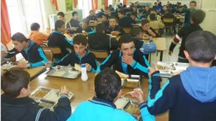 GÜLÖREN OSMAN YENİAY YBO'DA 18 MART ÇANAKKALE ZAFERİ MENÜSÜ