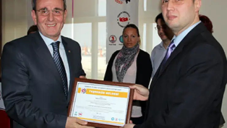 Perakende Satış Temsilcileri Belgelendirildi