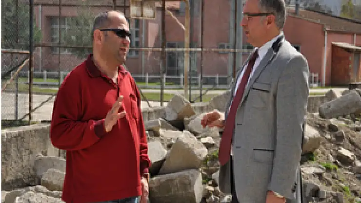 Ayvacık'ta Spor Salonuna başlanıyor