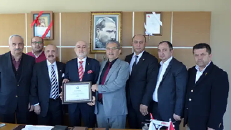 Çarşamba TSO' dan Özyılmaz'a Takdir  Beratı