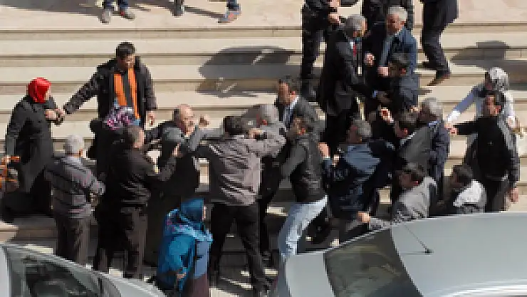 Adliyede Kavga Çıktı