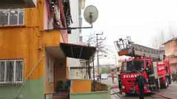 ÇARŞAMBA'DA YANGIN