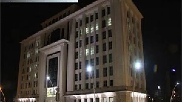 3 kişi gözaltında