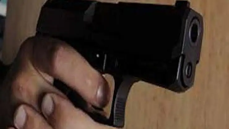 İZNE GELEN ASKERİ ÖLDÜREN GENCİN YARGILANMASINA BAŞLANDI