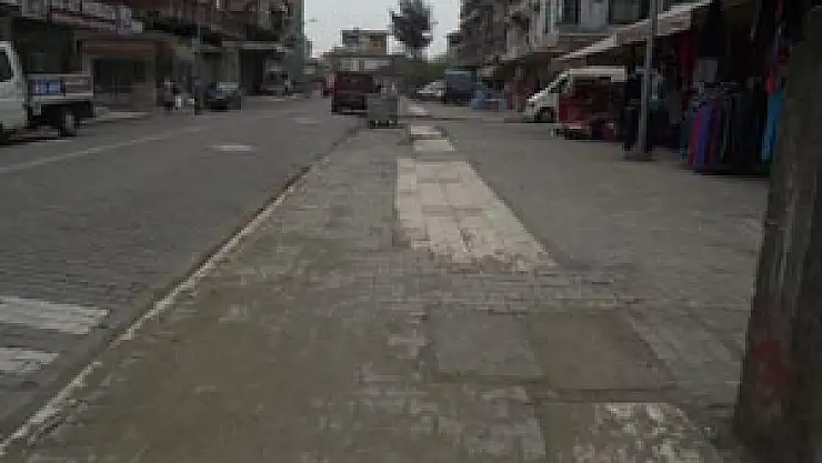  Terme Caddesinde kaldırım çalışmaları başladı