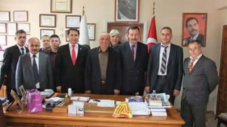 MHP'DEN GENÇÇAKIR'A ZİYARET