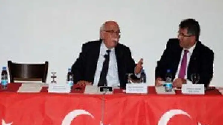 Nabi Avcı: Bu millet bayrağı sokakta bulmadı