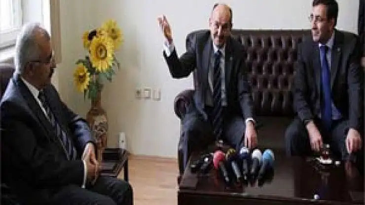  Sağlık Bakanı'ndan 'Kanser ilacı' açıklaması