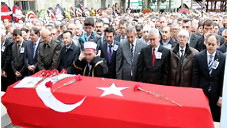 Eski Milletvekili Kılıç, Toprağa Verildi