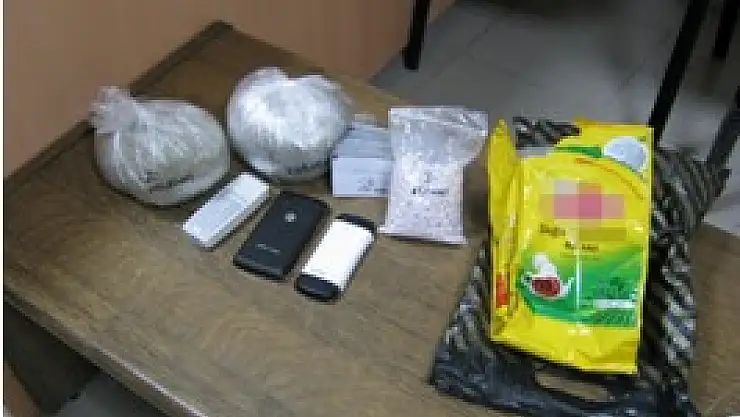 Çay Paketi İçine Uyuşturucu Gizlediler