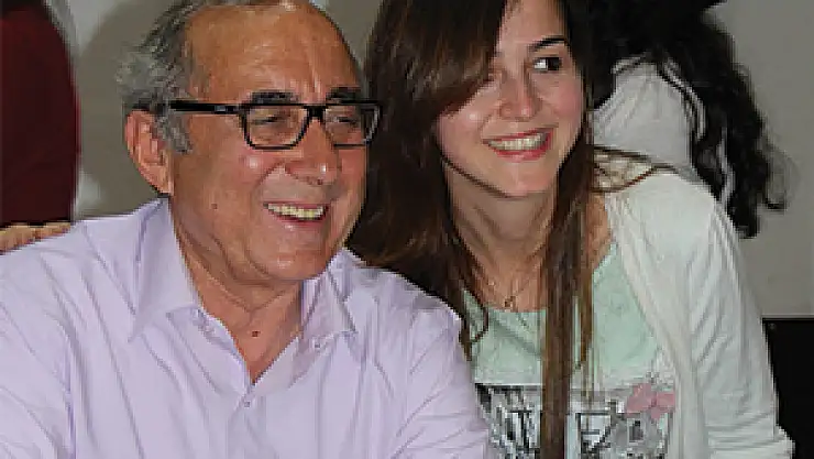 Ataol Behramoğlu Şiirleriyle Büyüledi