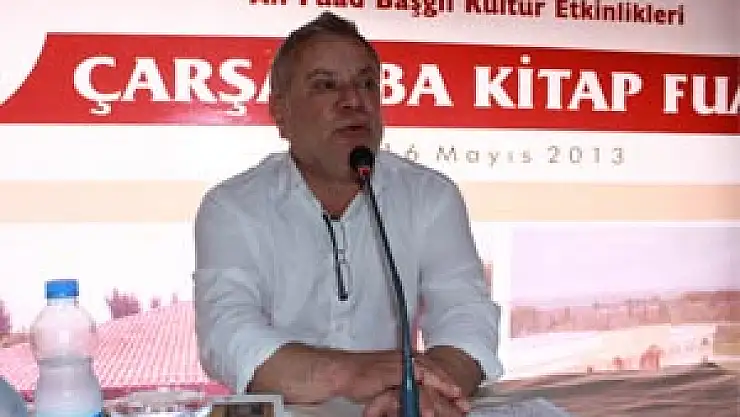 CEZMİ ERSÖZ OKUYUCULARIYLA BULUŞTU