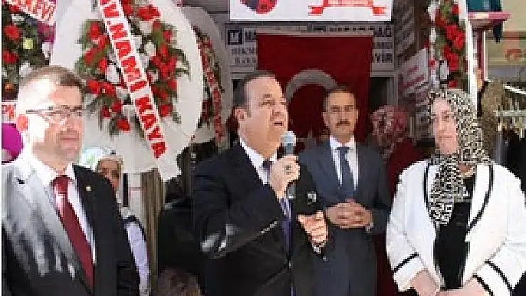 ÇARŞAMBA EV HANIMLARI DERNEĞİ AÇILDI