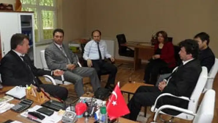 MESLEKİ EĞİTİM MERKEZİ ESNAFLARI ZİYARET ETTİ