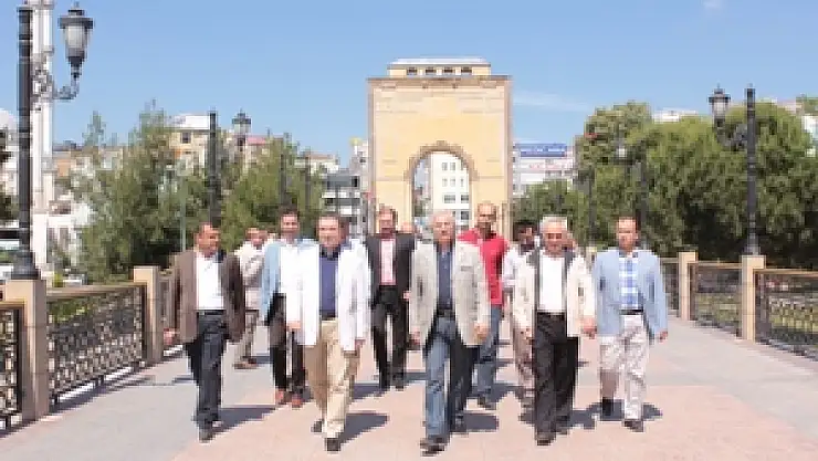 Milletvekili Yeni Çarşamba'da bir dizi ziyaret yaptı