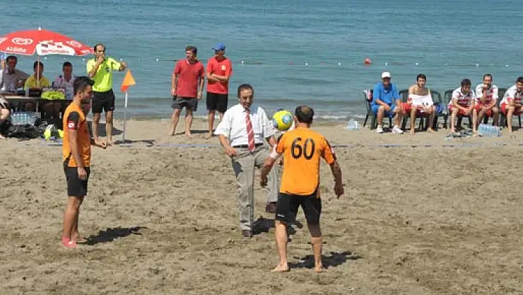  PLAJ FUTBOLU BAŞLADI