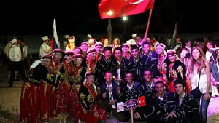  BÜYÜKŞEHİR BELEDİYESİ 7 KUPA İLE DÖNÜYOR