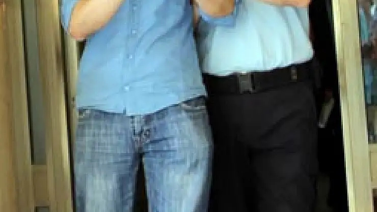 ARANAN ŞAHIS YAKALANDI