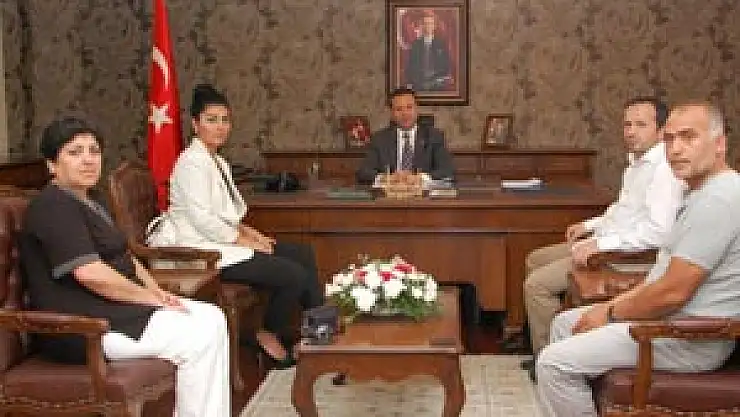 ENGELLİ DERNEK BAŞKANLARINDAN VALİ AKSOY'A ZİYARET
