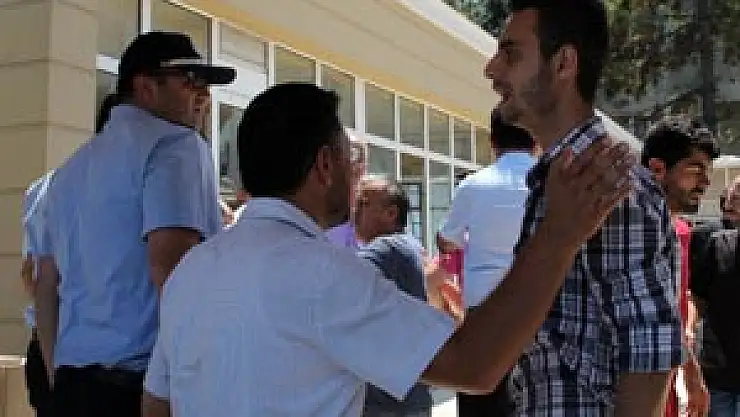 SAMSUN'DA İŞ YERİ YIKIMINDA GERGİNLİK YAŞANDI