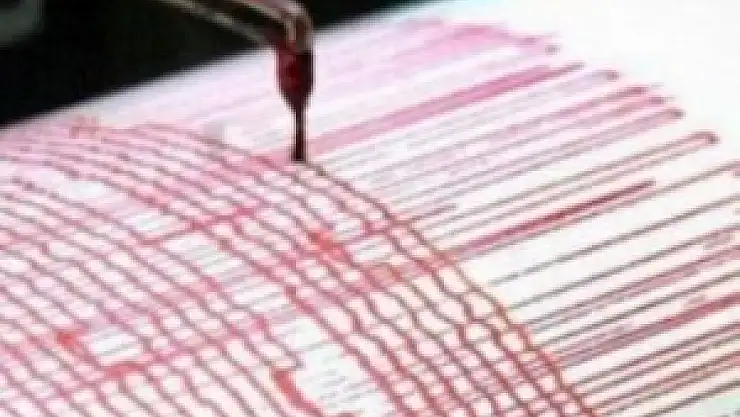 <font style'color: red'><blink>Samsunda deprem</blink></font>