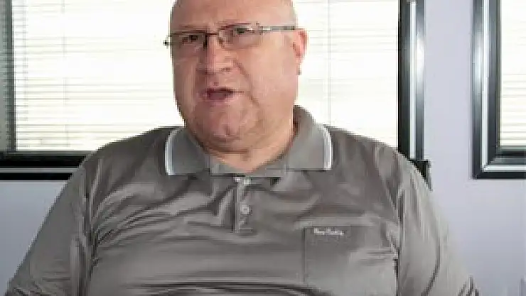  ŞENER: 'TÜRKİYE'DE MUHALEFET SORUNU VAR'