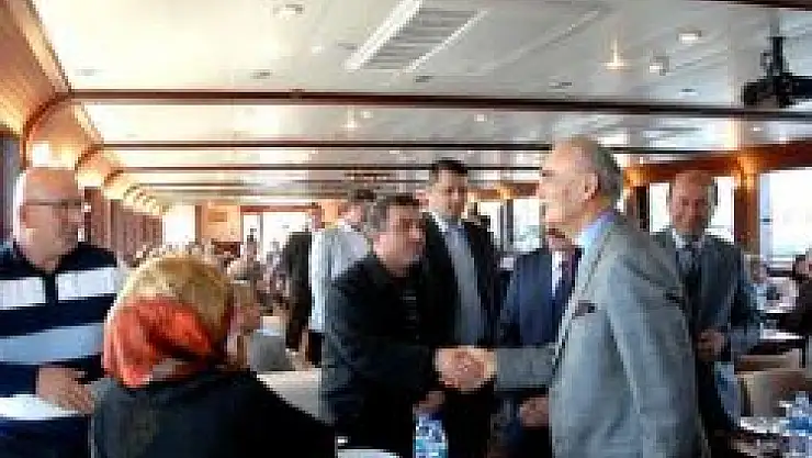 Başkan Yılmaz'dan Muhtarlara Deniz Gezisi