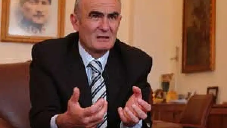 Görme Engelliler İçin Kabartma Kaldırım