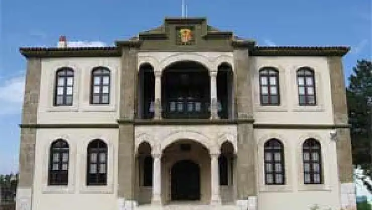 MECİTÖZÜ ESKİ ASKERLİK ŞUBESİ KULLANILABİLİR DURUMA GETİRİLDİ