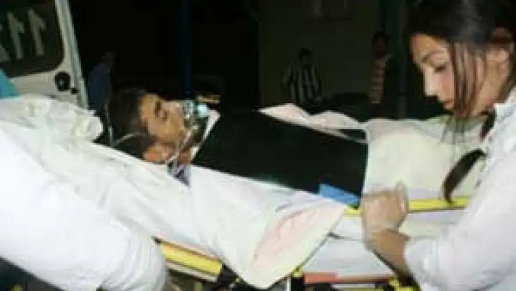 DOMUZ ZANNETTİĞİ KOMŞUSUNU VURDU