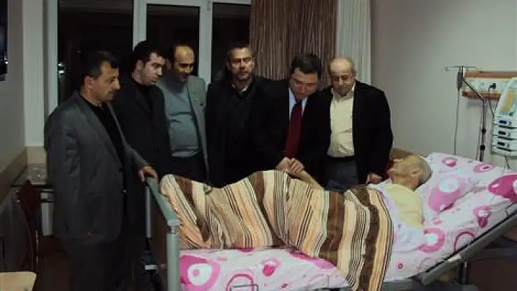 Köse, 'Baba Tarım' a' geçmiş olsun ziyareti