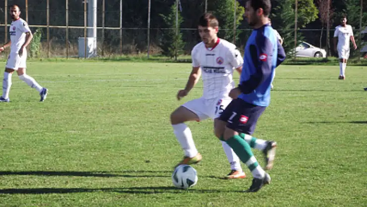 Çarşambaspor hazırlık maçında berabere kaldı 