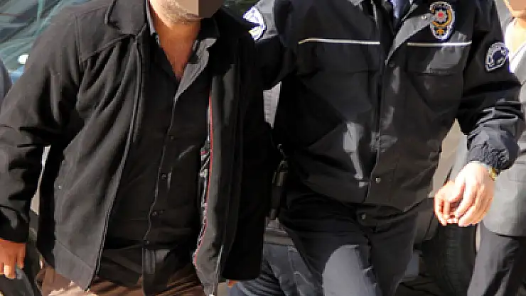 eşini darp ettiği iddia edilen koca gözaltı