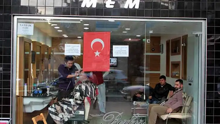 Şehit Ve Gazi Ailelerine Ücretsiz Tıraş