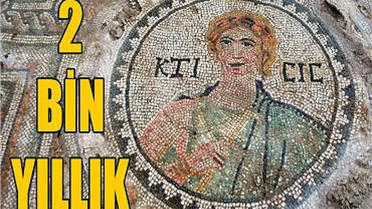 Amasya'da 2 bin yıllık tanrıçalı mozaik bulundu