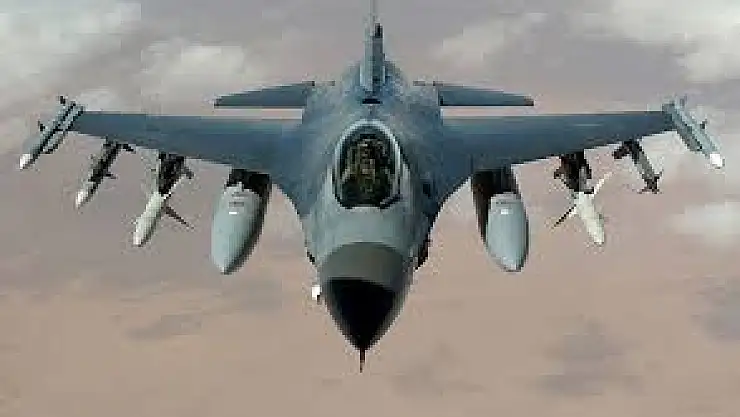 TÜRK F 16'LARI RUS SAVAŞ UÇAĞINI İZLEDİ