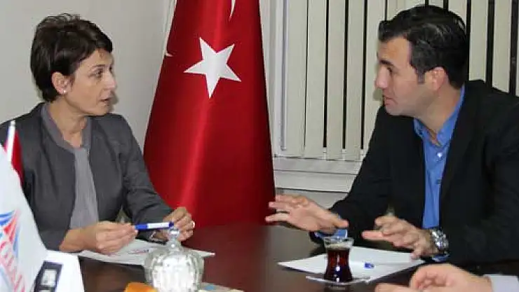 Kavraz, 'Belediyeyi Halkla yöneteceğiz'