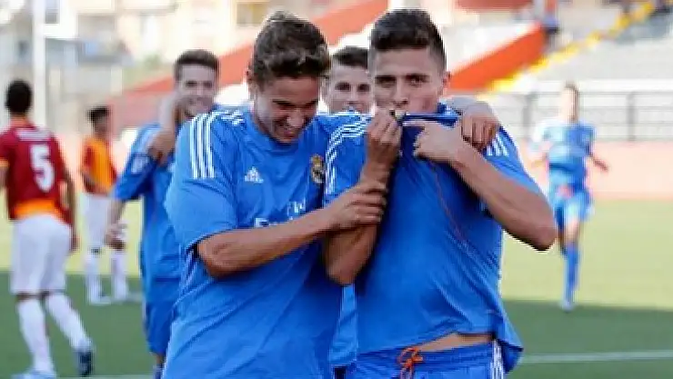 Galatasaray'ın Gençleri, Real Madrid'e 4-1 Yenildi