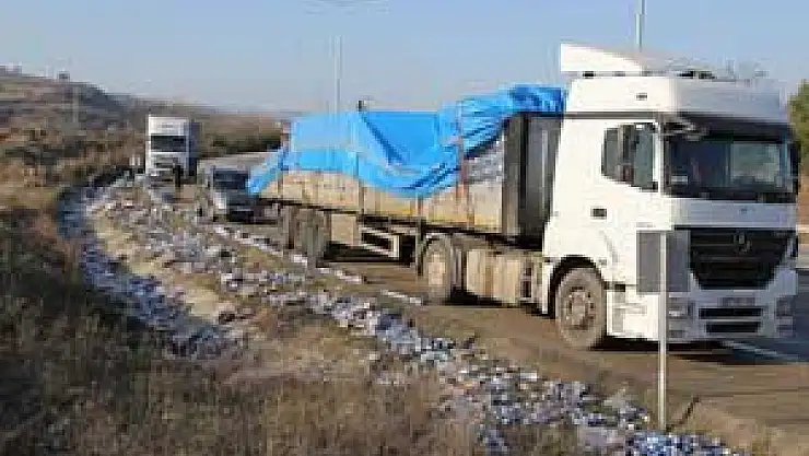 Karayolu kenarı bira tarlasına döndü