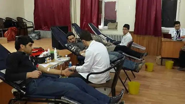 Helvacalı İlkokulunda kan bağışı Kampanyası