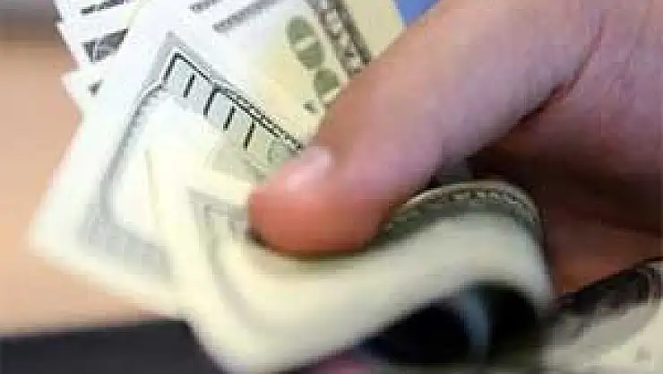 Dolarda yeni rekor