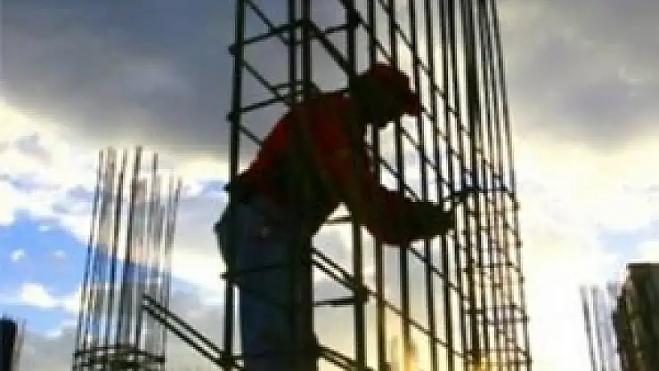 600 bin taşeron işçiye kadro yolu açılıyor