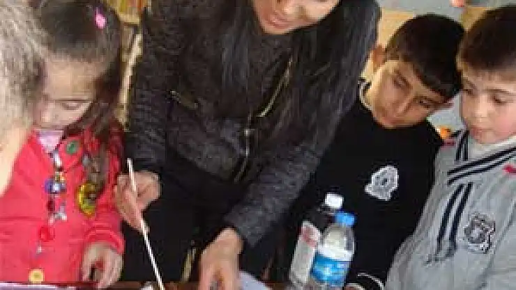 El Ele Okullar Projesi