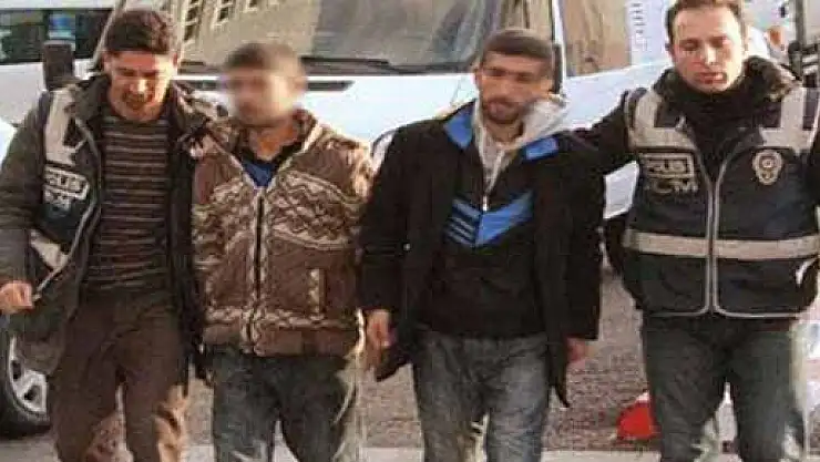 Uyuşturucu operasyonunda 60 kişi adliyede