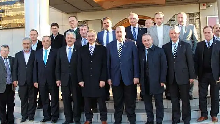 DÜNDAR, 'ÇARŞAMBA ÜNİVERSİTE ŞEHRİ OLUYOR'