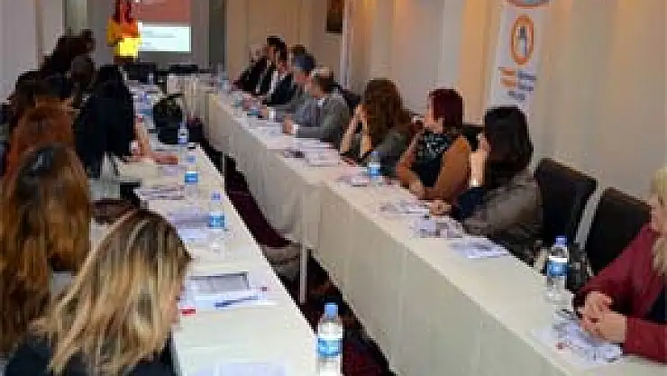 Öğretmenlere 'Toplumsal Cinsiyet Eşitliği' Dersi Verildi